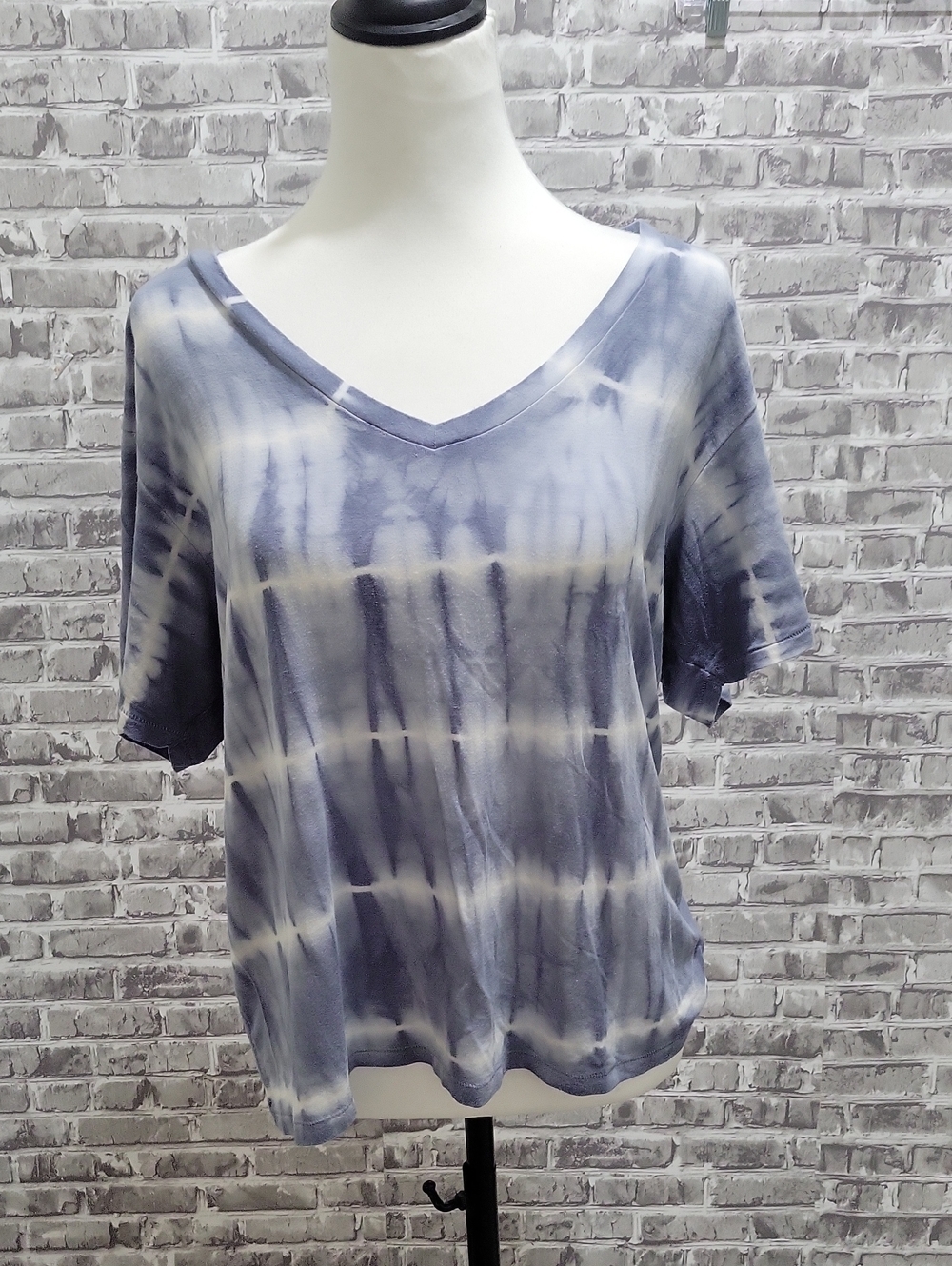 American Eagle Soft And Sexy Tee Blue & White V-Neck Tie-Dye Short Sleeve Top S